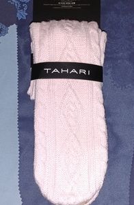 🆕 Tahari Classy And Stylish Slipper Socks